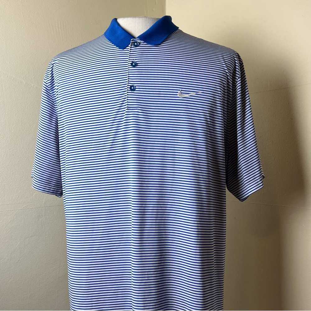 Nike Golf Shirt Performance. XXL
